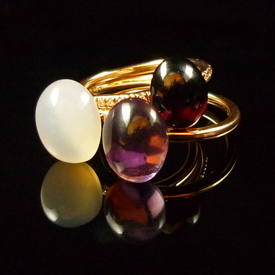 GILARDY GOCCIA ring 18Ct rosé gold with rhodolite and diamonds